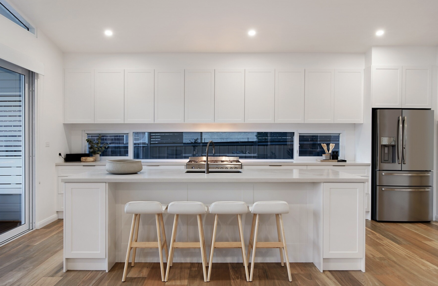 Why Curved Kitchen Benchtops Are Gaining Popularity